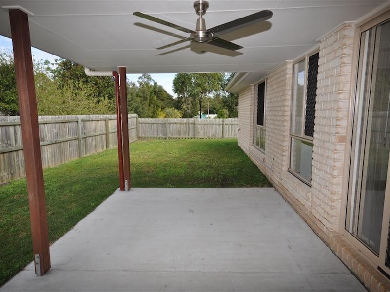 9 Desmond Street, Narangba QLD 4504