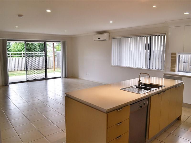 6 Swanston Crescent, Narangba QLD 4504