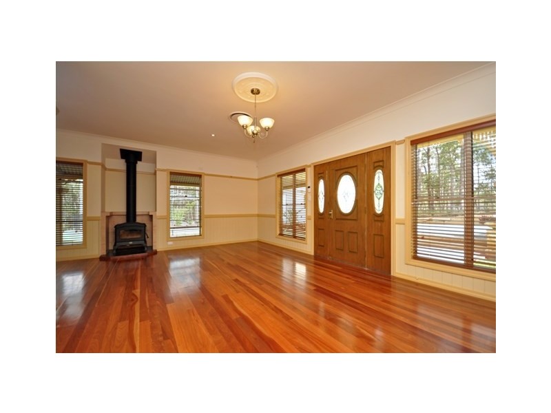 2 Smiths Rd South, Kurwongbah QLD 4503