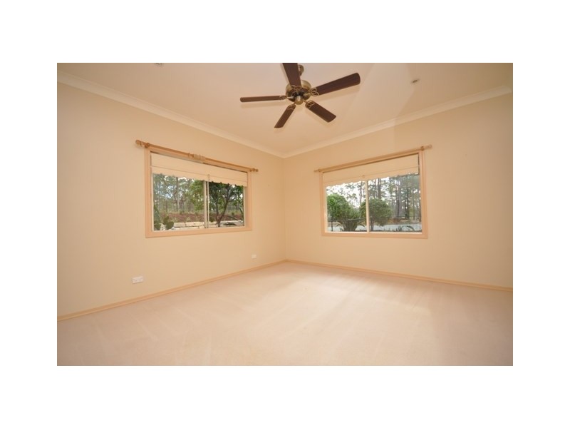 2 Smiths Rd South, Kurwongbah QLD 4503