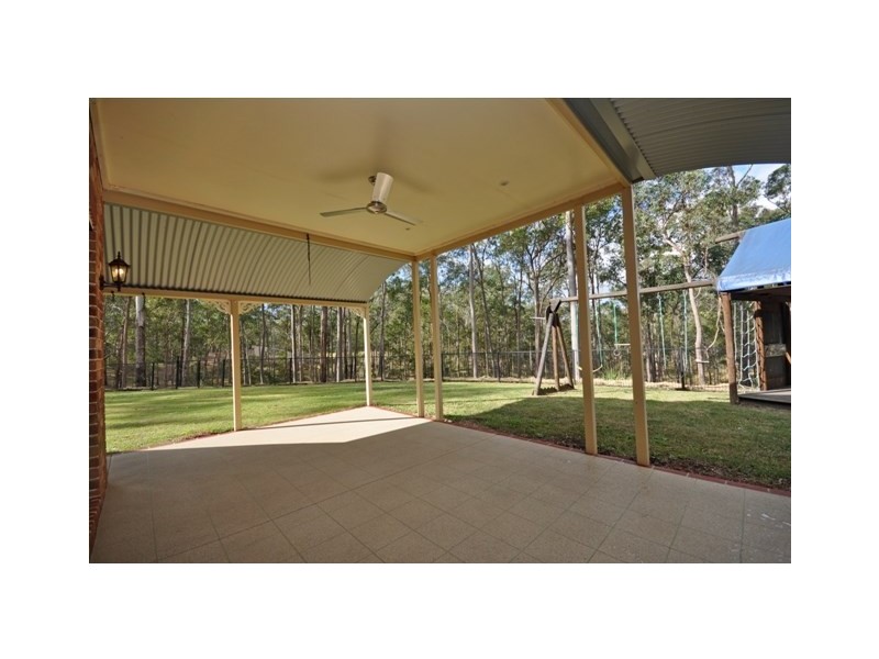 2 Smiths Rd South, Kurwongbah QLD 4503