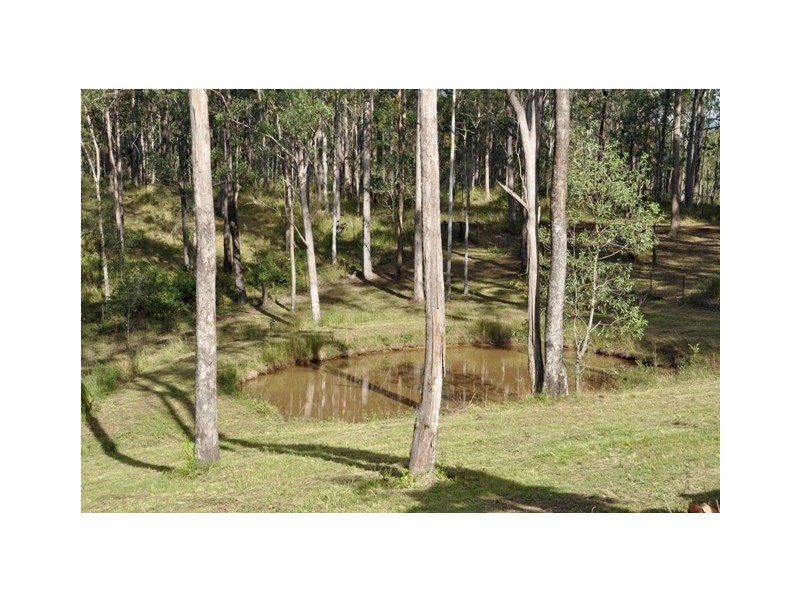 2 Smiths Rd South, Kurwongbah QLD 4503