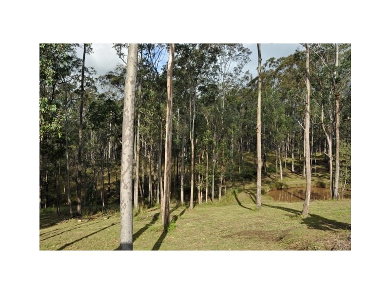 2 Smiths Rd South, Kurwongbah QLD 4503