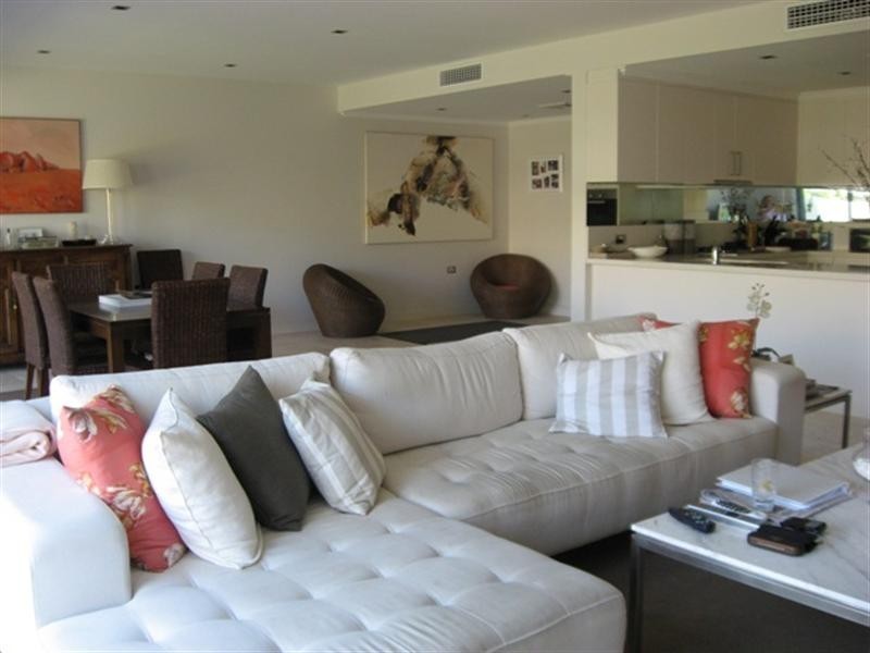 1074-1076 Barrenjoey Road, Palm Beach NSW 2108