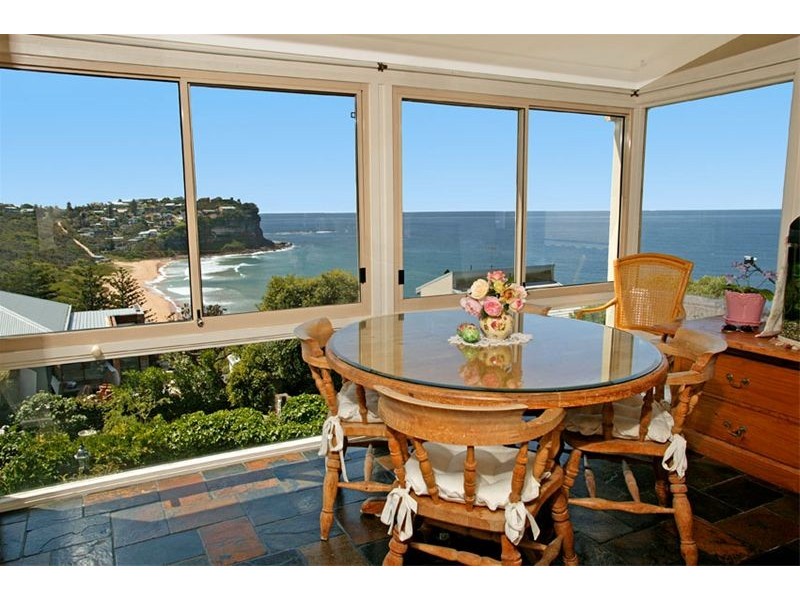 6 Hillcrest Avenue, Mona Vale NSW 2103