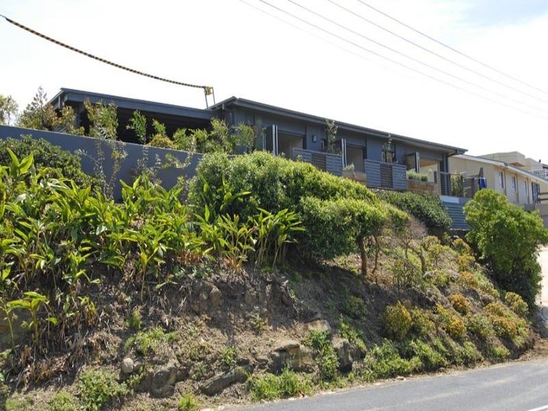 17a The Serpentine, Bilgola NSW 2107