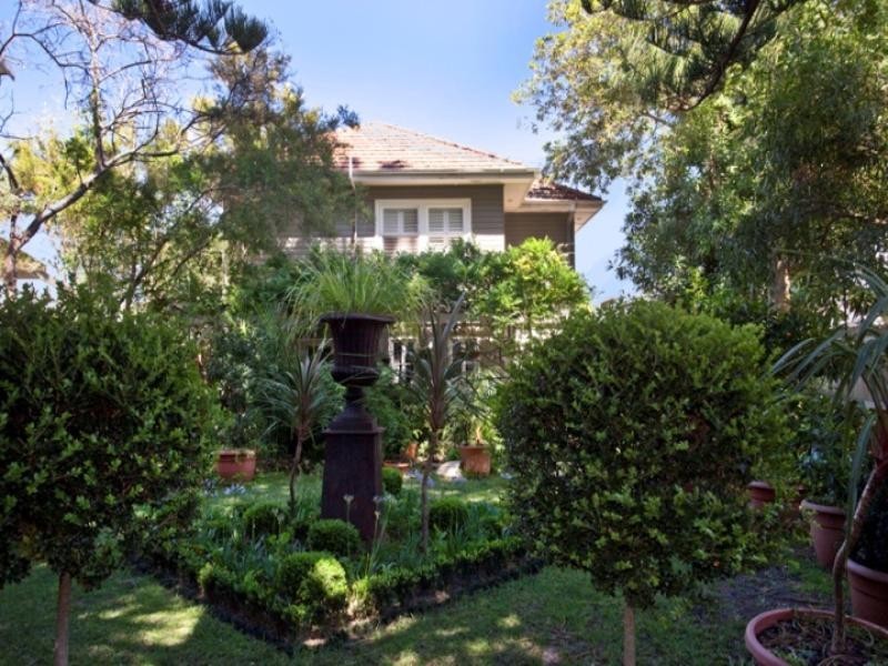 5 Iluka Road, Palm Beach NSW 2108