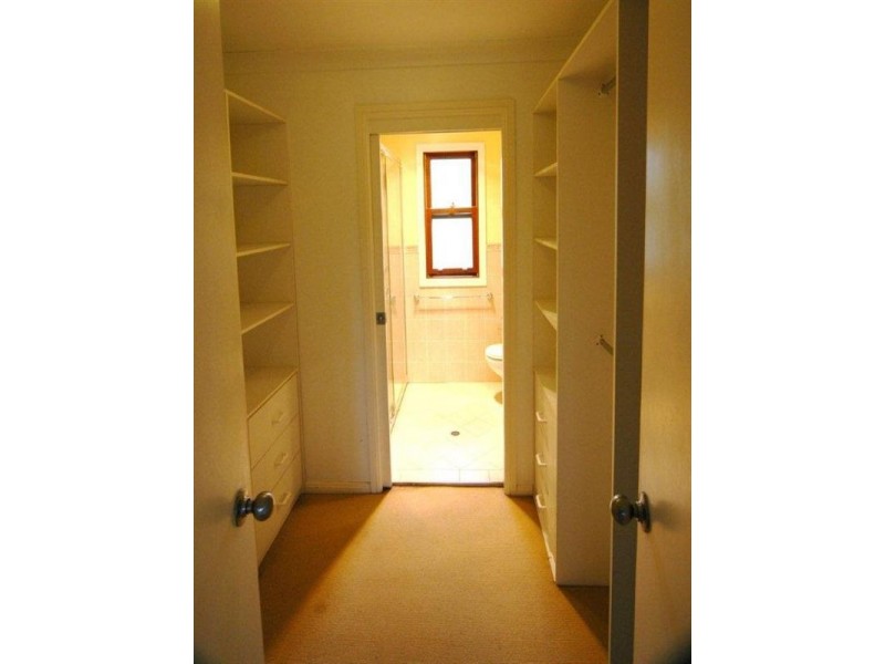 1833 Pittwater Road, Bayview NSW 2104