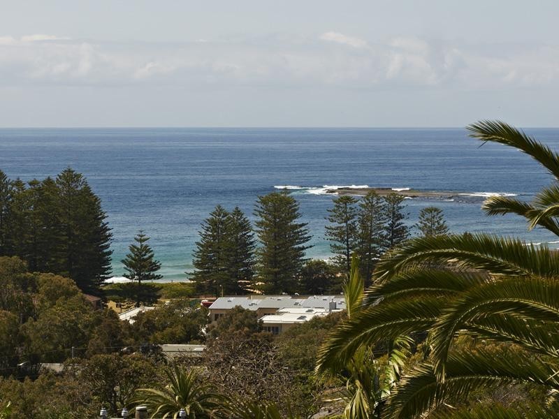 11 Grandview Drive, Newport NSW 2106