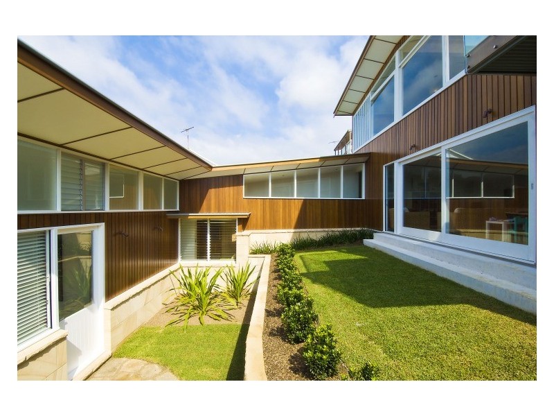 31D The Serpentine, Bilgola NSW 2107