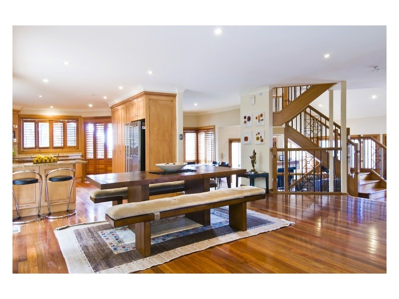 22a Ruskin Rowe, Avalon NSW 2107