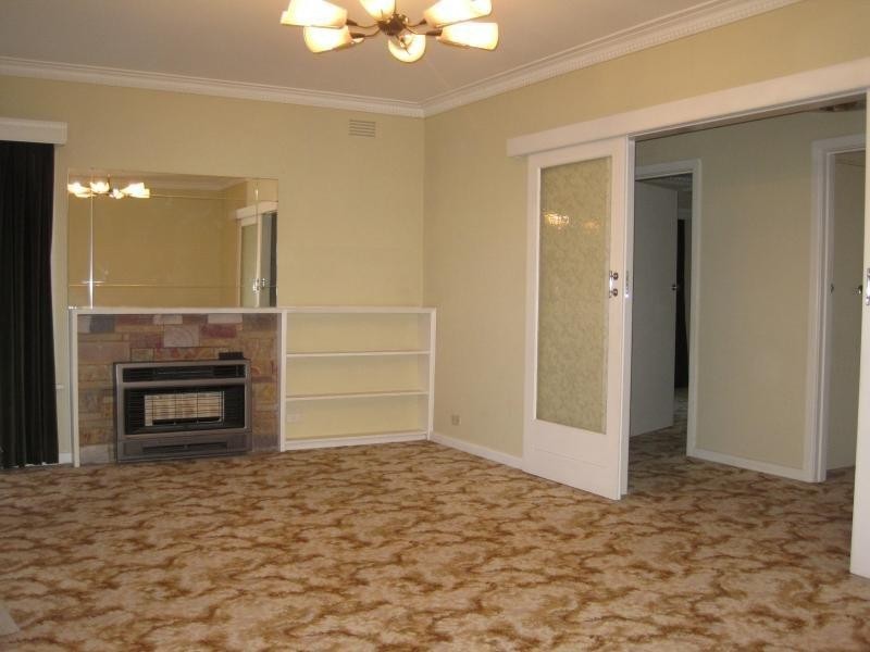 18 East Boundary Road, Bentleigh East VIC 3165