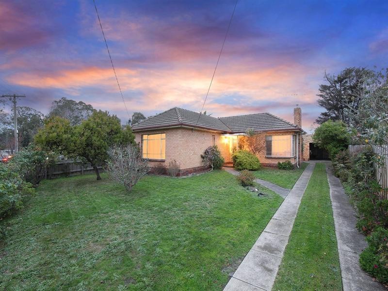 10 Ricourt Avenue, Murrumbeena VIC 3163