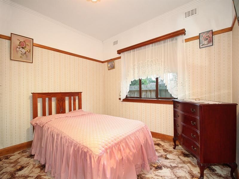 10 Ricourt Avenue, Murrumbeena VIC 3163