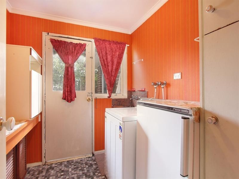 28 Rosstown Road, Carnegie VIC 3163