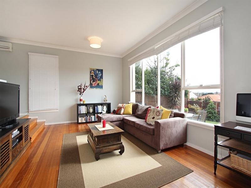 22 Railway Avenue, Ashwood VIC 3147