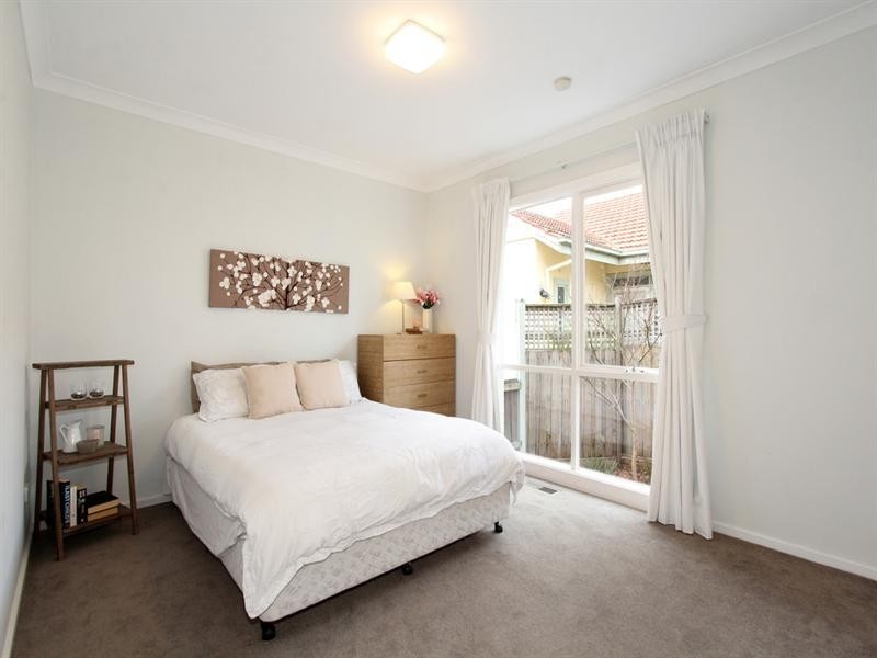 22 Railway Avenue, Ashwood VIC 3147