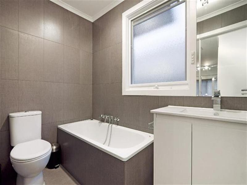 76A Leila Road, Carnegie VIC 3163