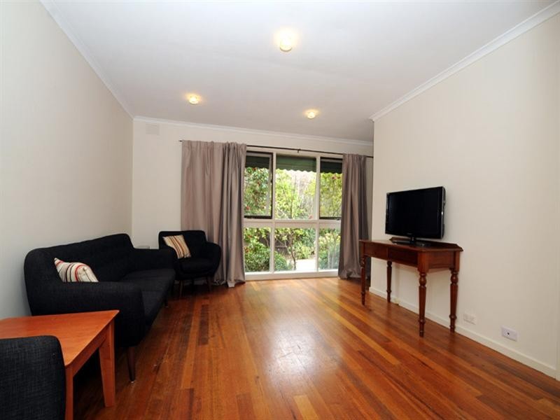 4/39 Coorigil Road, Carnegie VIC 3163