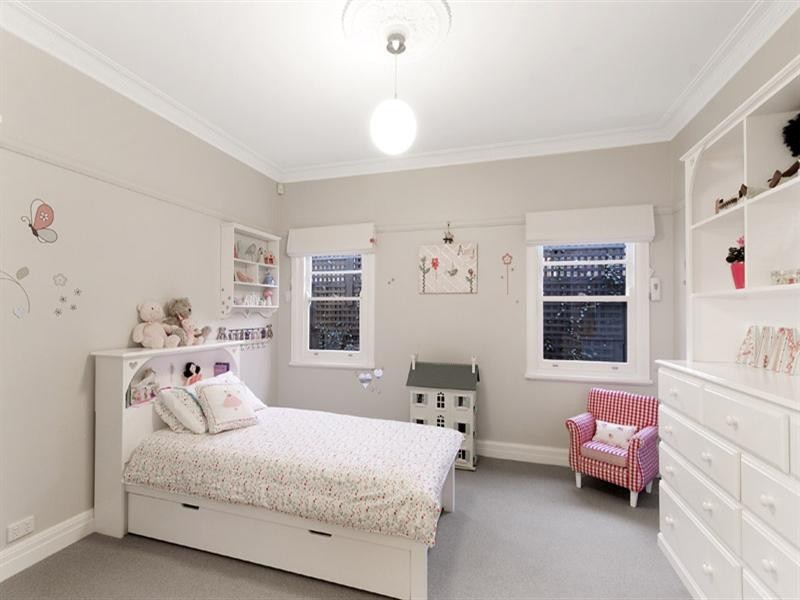 48 Holywood Grove, Carnegie VIC 3163