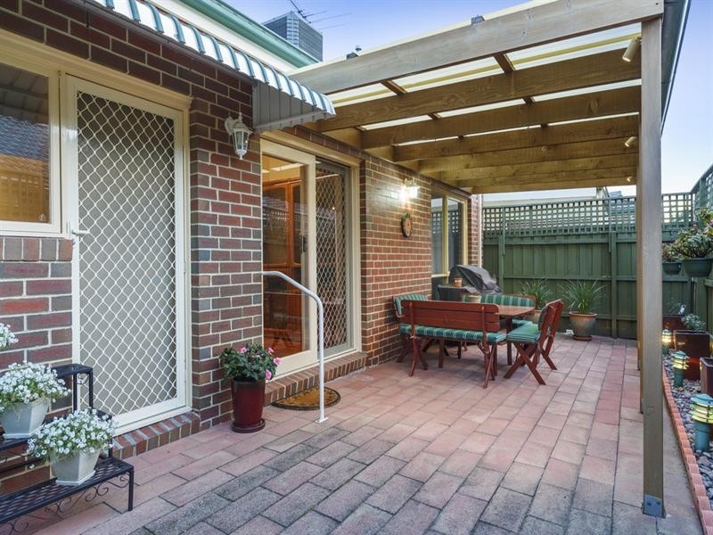4/14 Rigby Avenue, Carnegie VIC 3163