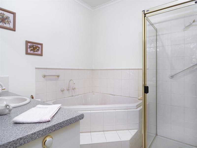 4/14 Rigby Avenue, Carnegie VIC 3163