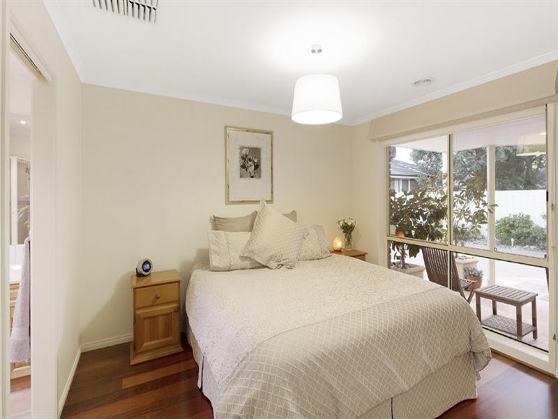 2/1 Moray Street, Bentleigh East VIC 3165