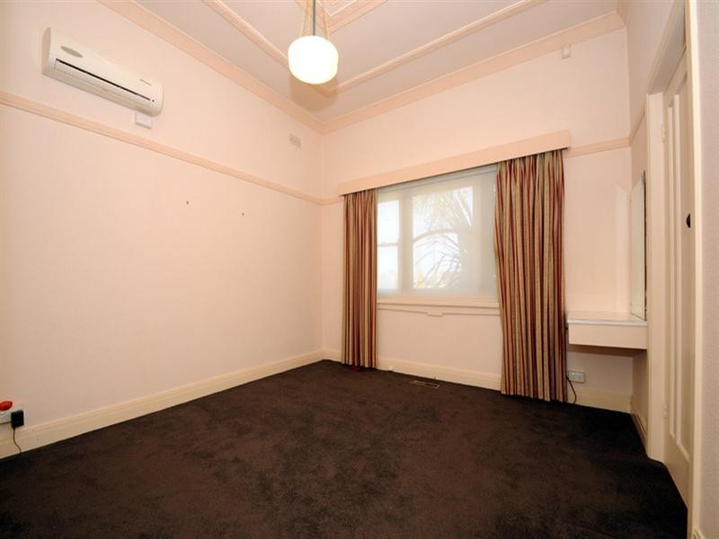 585a North Road, Ormond VIC 3204