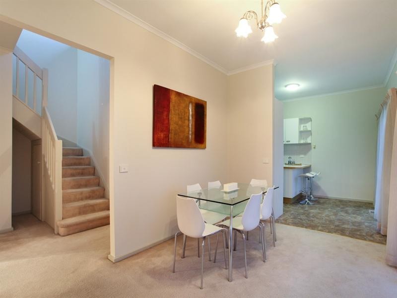 4/218 Warrigal Road, Oakleigh South VIC 3167