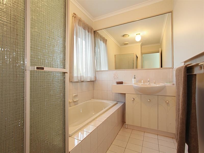 4/218 Warrigal Road, Oakleigh South VIC 3167