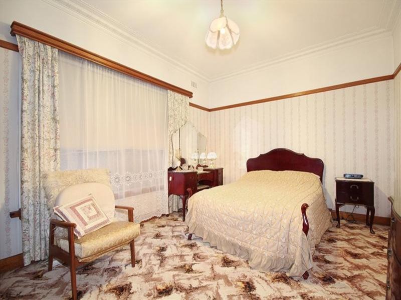 10 Ricourt Avenue, Murrumbeena VIC 3163