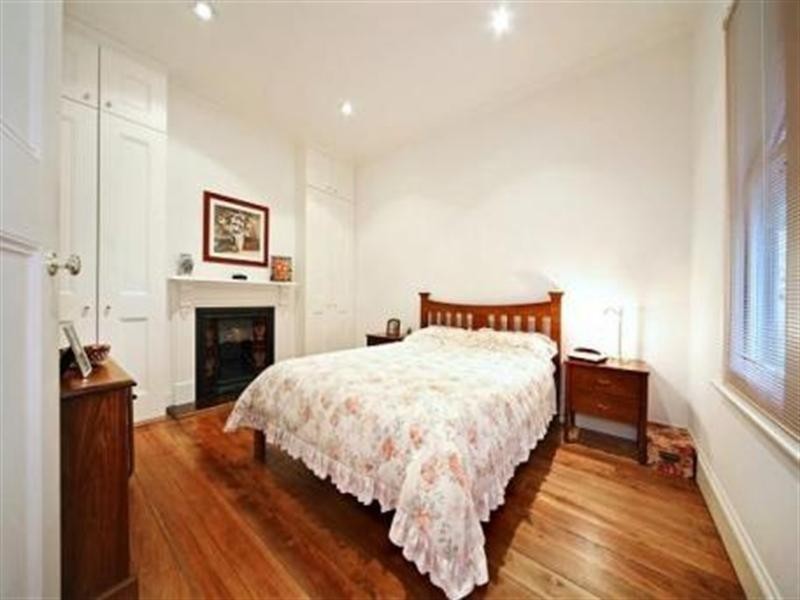 5 Reserve Avenue, Carnegie VIC 3163