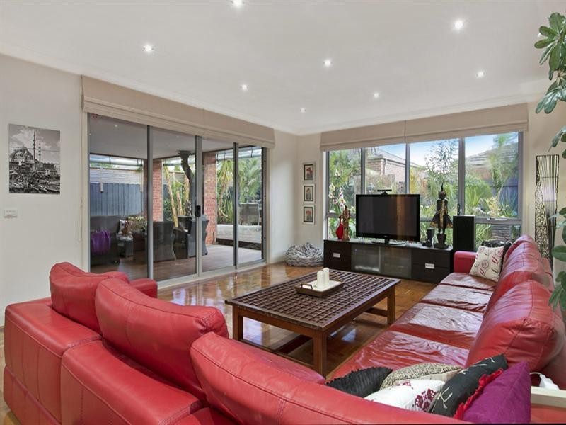 24 Browns Road, Bentleigh East VIC 3165