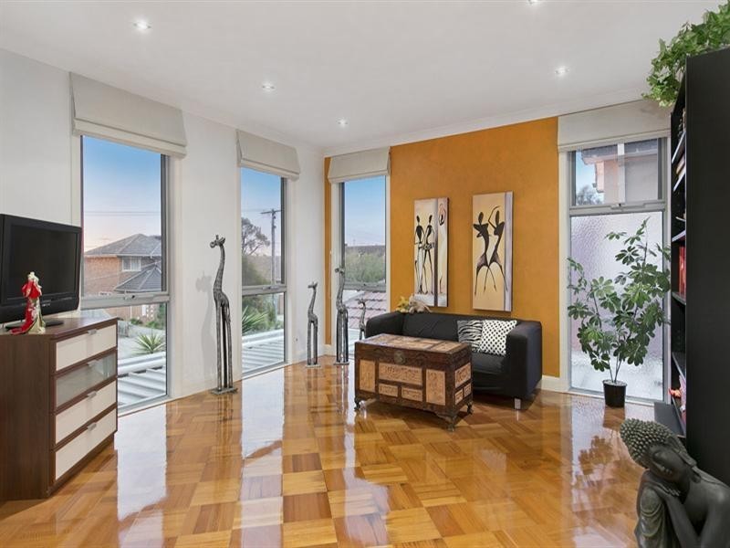 24 Browns Road, Bentleigh East VIC 3165