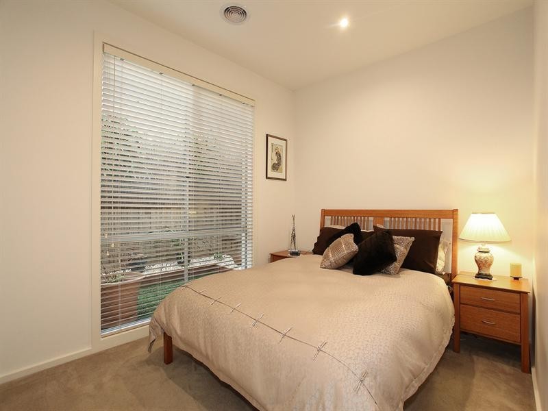 2/1 Wonga Court, Bentleigh East VIC 3165