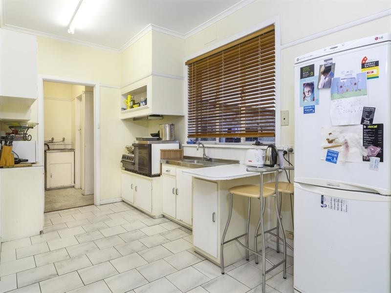 83 Stockdale Avenue, Bentleigh East VIC 3165