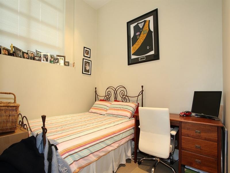 D204/8 Blanche Street, St Kilda VIC 3182