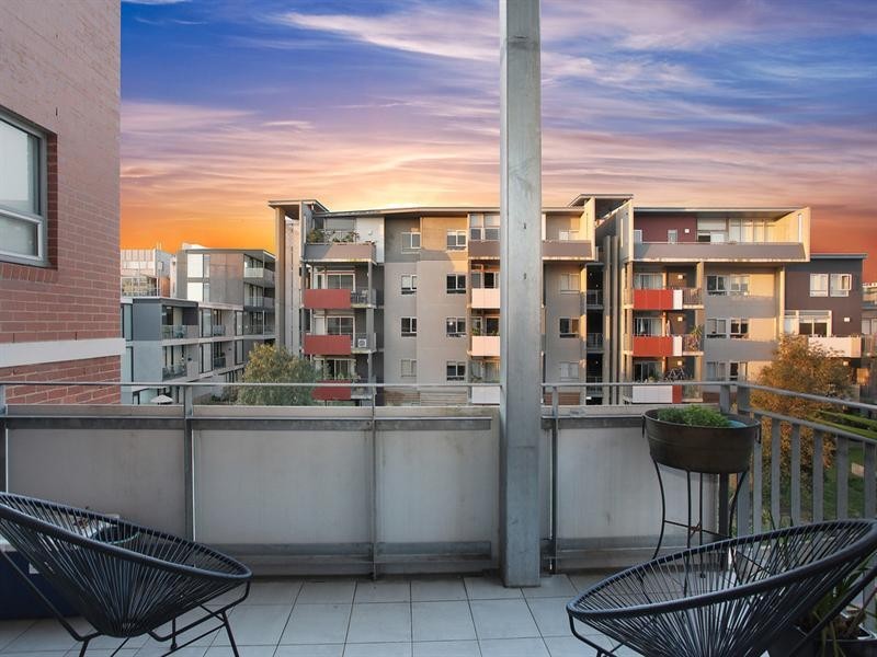 D204/8 Blanche Street, St Kilda VIC 3182