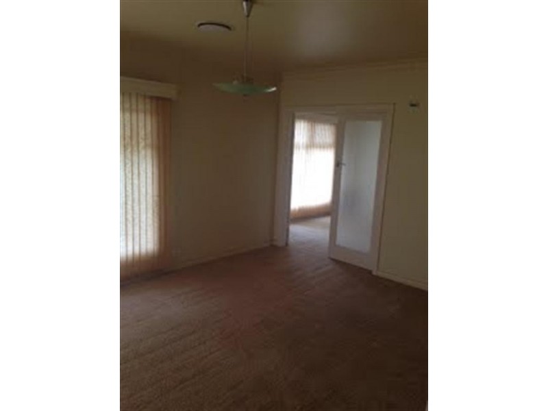 5 Marmara Drive, Elsternwick VIC 3185