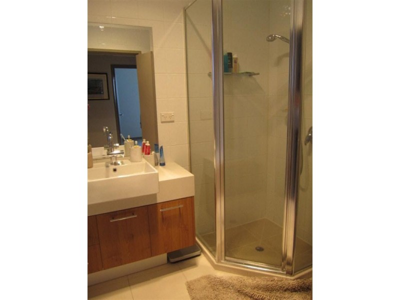 2/100-104 Poath Road, Hughesdale VIC 3166