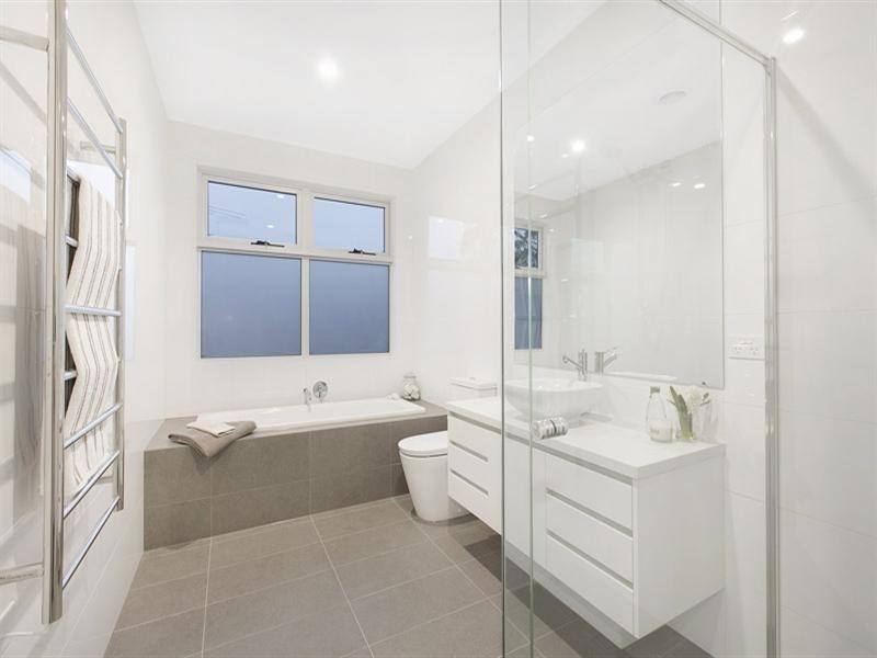 1236B Dandenong Road, Murrumbeena VIC 3163