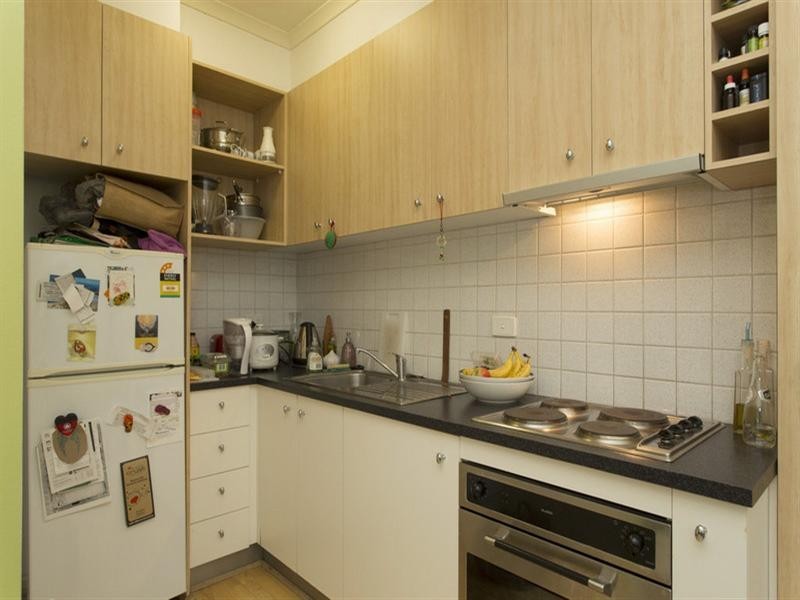 3/113 Eskdale Road, Caulfield North VIC 3161