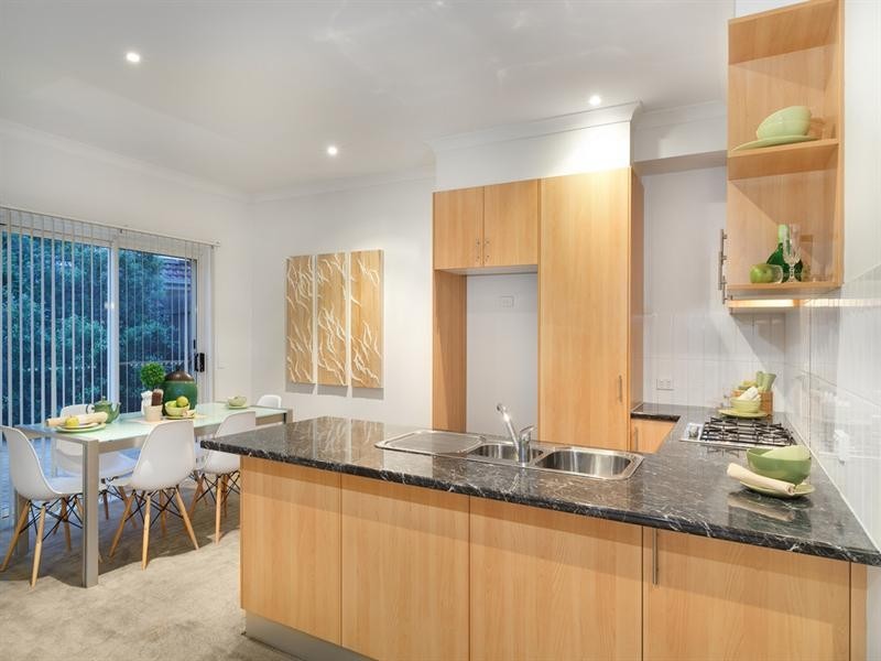 1/53A Coorigil Road, Carnegie VIC 3163