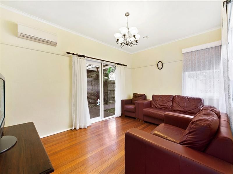 1055 North Road, Hughesdale VIC 3166