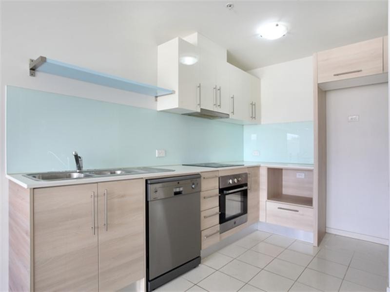 35/30 Lillimur Road, Ormond VIC 3204