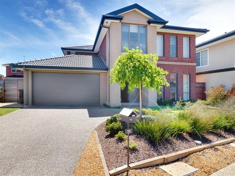 11 Ventnor Street, Chadstone VIC 3148