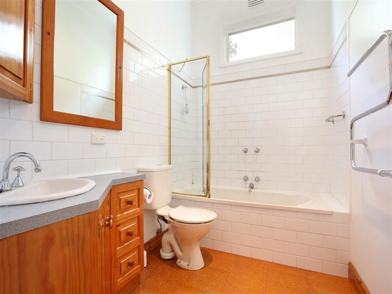 28 Jersey Parade, Carnegie VIC 3163