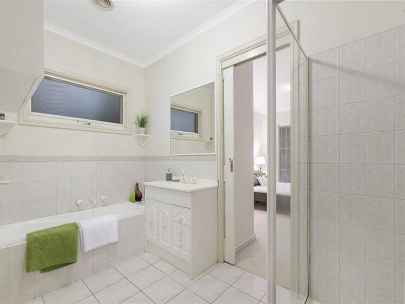 45 Rosella Street, Murrumbeena VIC 3163