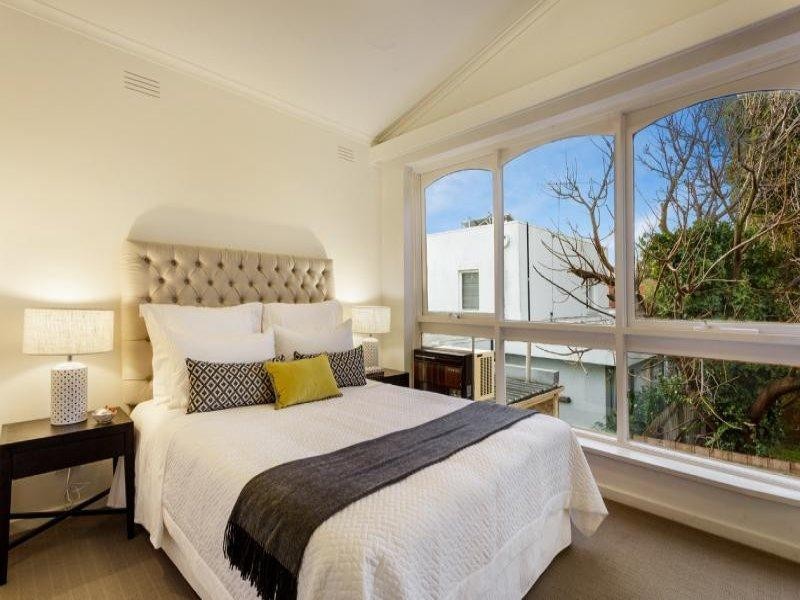 5/6 Griffiths Street, Caulfield VIC 3162