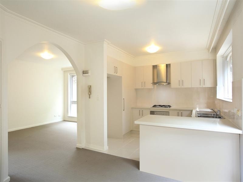 5/6 Griffiths Street, Caulfield VIC 3162